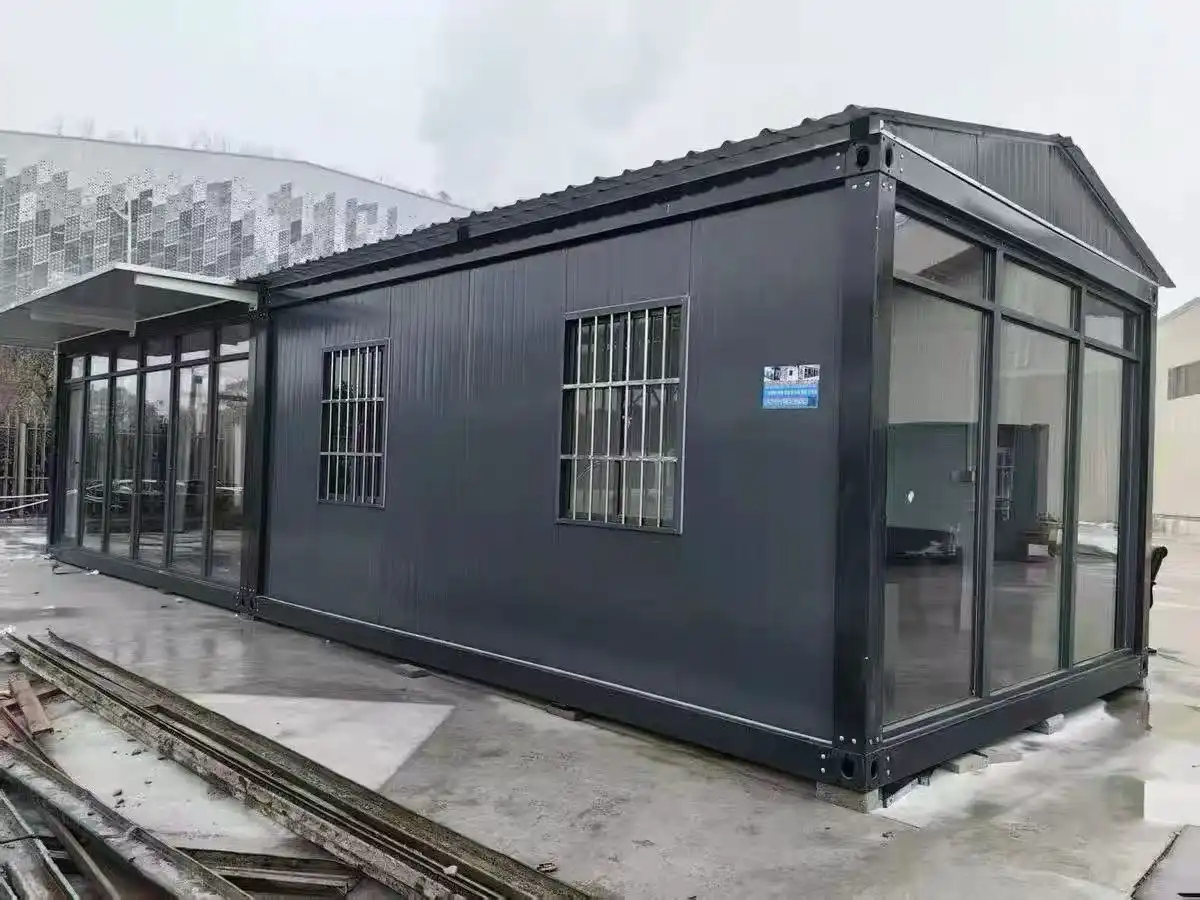 Foldable container homes