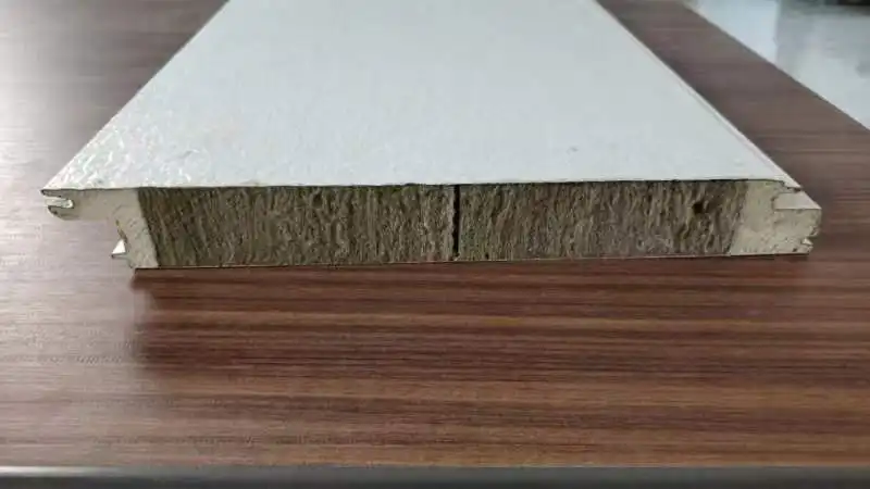 Comparing PU Sandwich Panels to Other Insulation Options