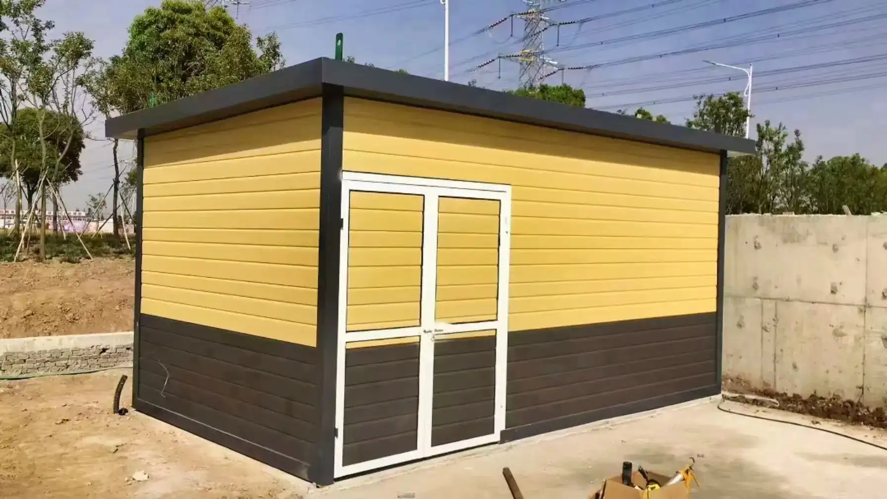 What materials are used in sandwich panel insulation?