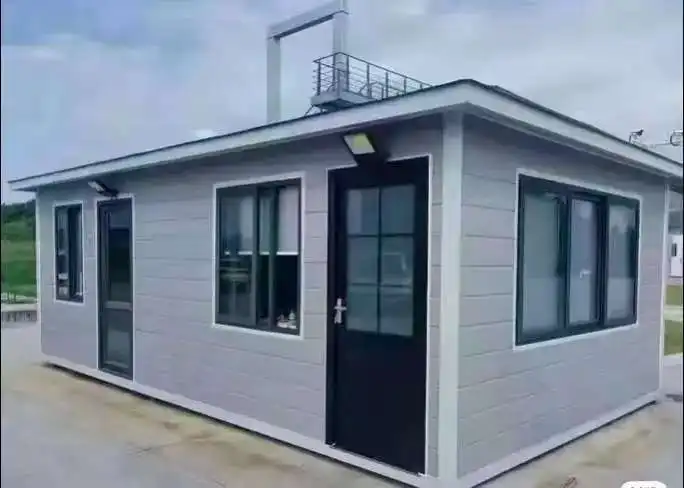 What is the difference between composite panels and sandwich panels?