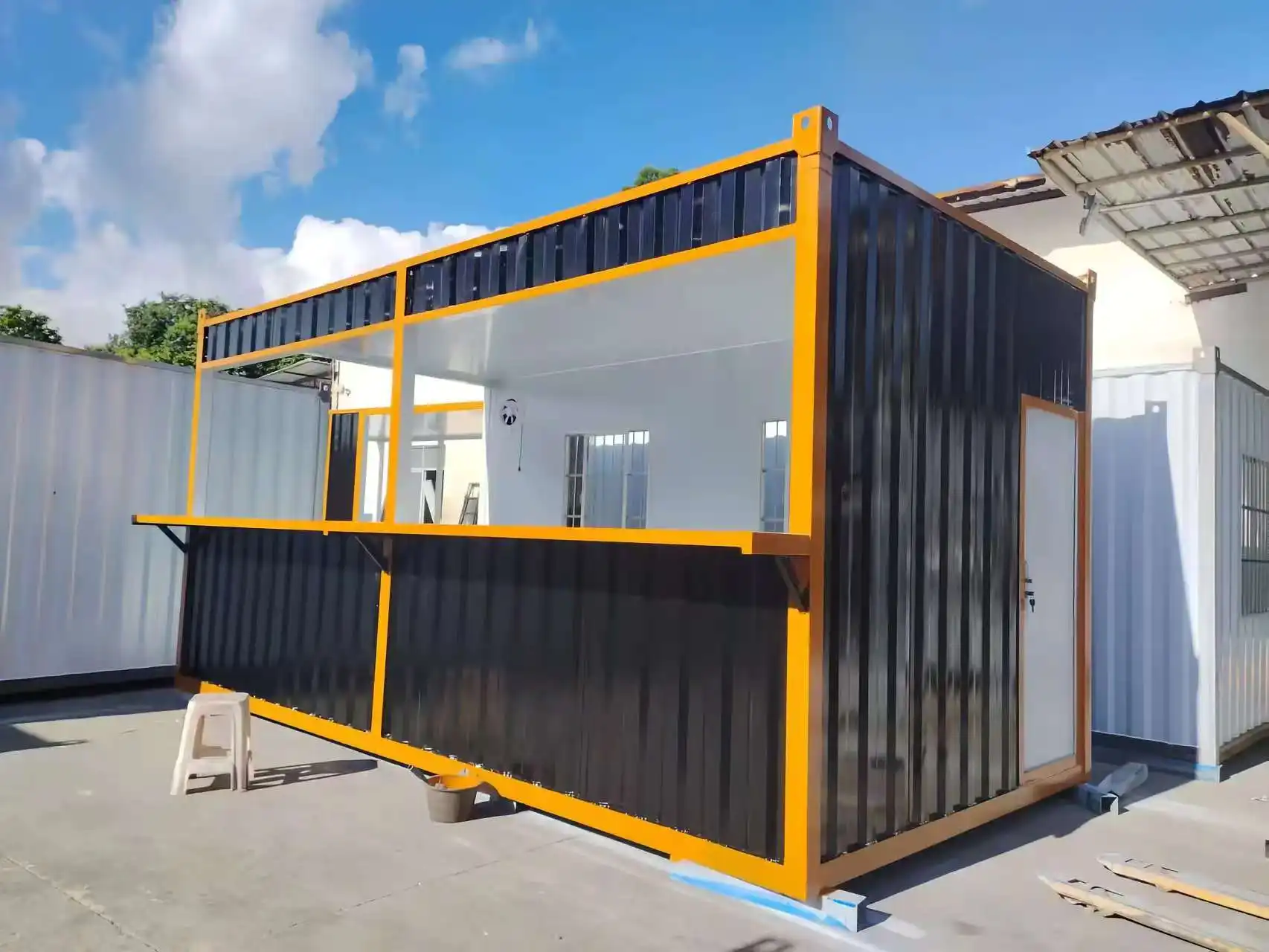 Dab tsi ua Collapsible Container Houses yooj yim los ua ke?